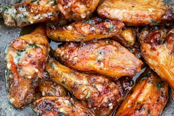 Recipe for garlic parmesan sauce for wings