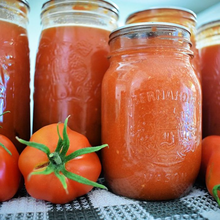 Tomato sauce to can recipe