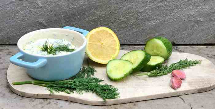 Vegan tzatziki sauce recipe