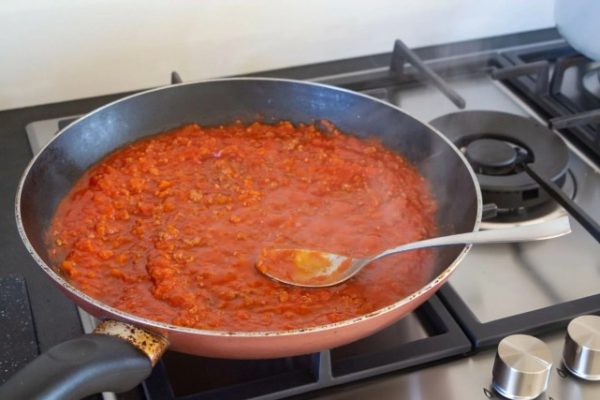 Simple pasta sauce recipe